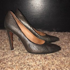 COACH silver matte snakeskin pumps